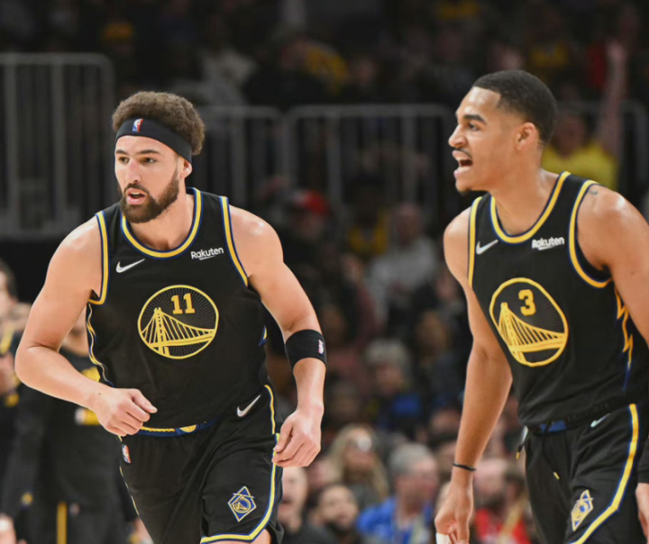 逆风奋进的 逆风奋进的