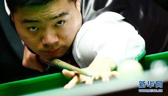 多个方面展 多个方面展